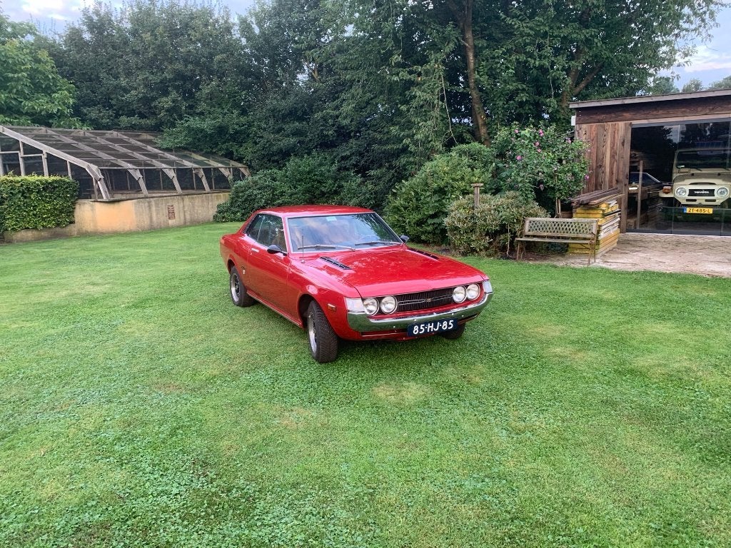 Toyota Celica 1.6 ST 1975 Rood, Auto's, 4 cilinders, 1600 cc, Origineel Nederlands, Overige kleuren