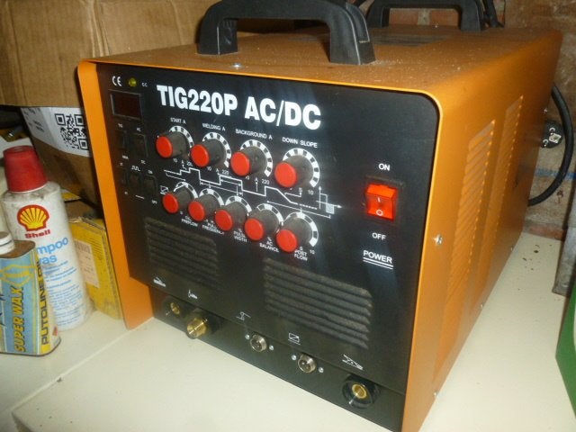 Zo goed als nieuw lasapparaat AC/DC Tig RVS Alu staal ijzer, Ophalen, Zo goed als nieuw, 150 tot 250 ampère, Tig