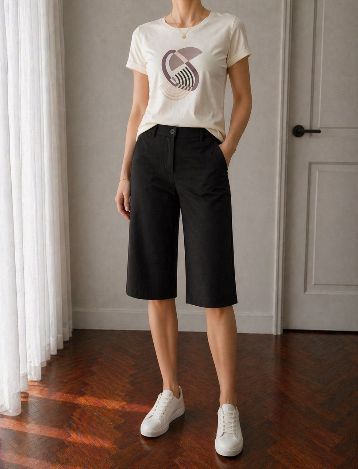 Super mooie korte broek van summum maat s, Maat 38/40 (M), Kort, Zwart, Nieuw