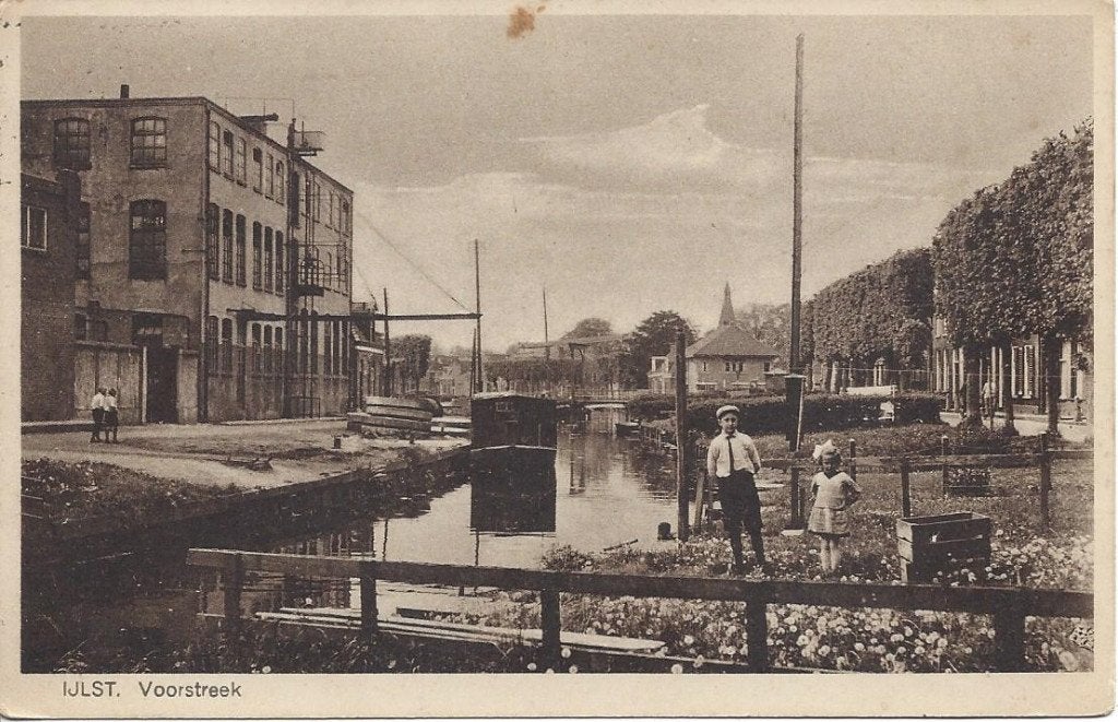 IJlst (Frl.) Voorstreek, Schaatsfabriek Nooitgedagt, Volk, Ophalen of Verzenden, Voor 1920, Gelopen, Friesland