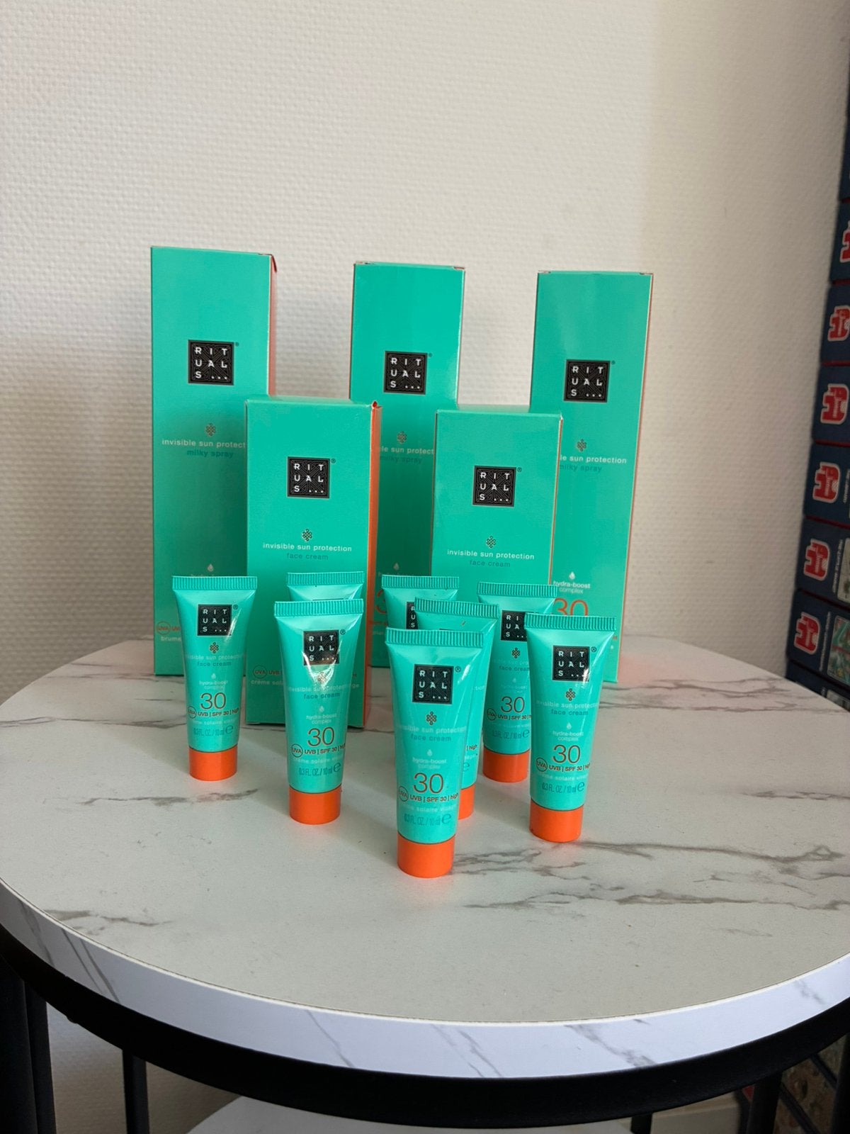 Nieuw rituals zonnebrand pakket spf 30 face body en lichaam, Ophalen of Verzenden, Nieuw, Zonnebrand of After Sun