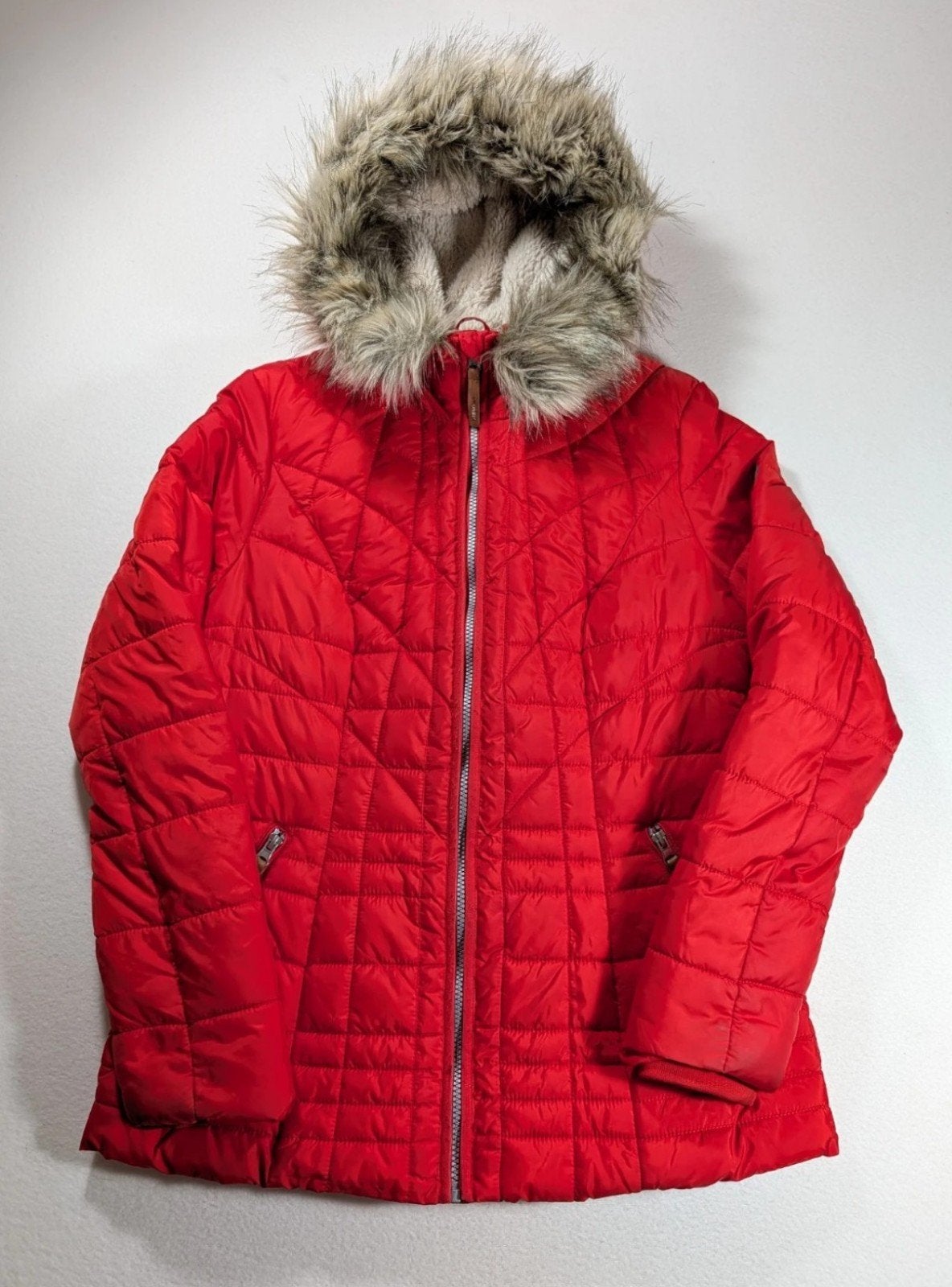 District winterjas rood met bontkraag | 36 / S, Kleding | Dames, Ophalen of Verzenden, Zo goed als nieuw, Rood, Maat 36 (S)