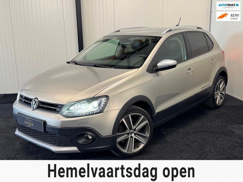 Volkswagen Polo 1.2 TSI Cross 2014 105PK DSG/XENON/LED/CLIMA, Auto's, Euro 5, Zwart, Polo, Hatchback