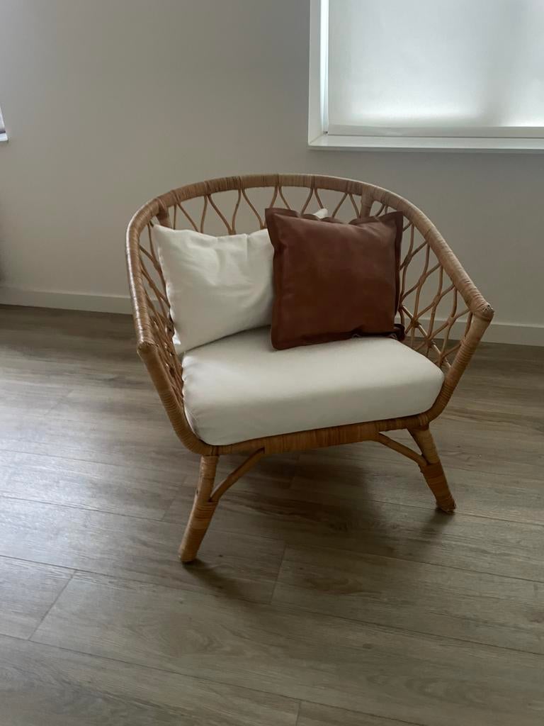 Rotan stoel inclusief bijpassende kussens, Ophalen, Gebruikt, 75 tot 100 cm, Riet of Rotan