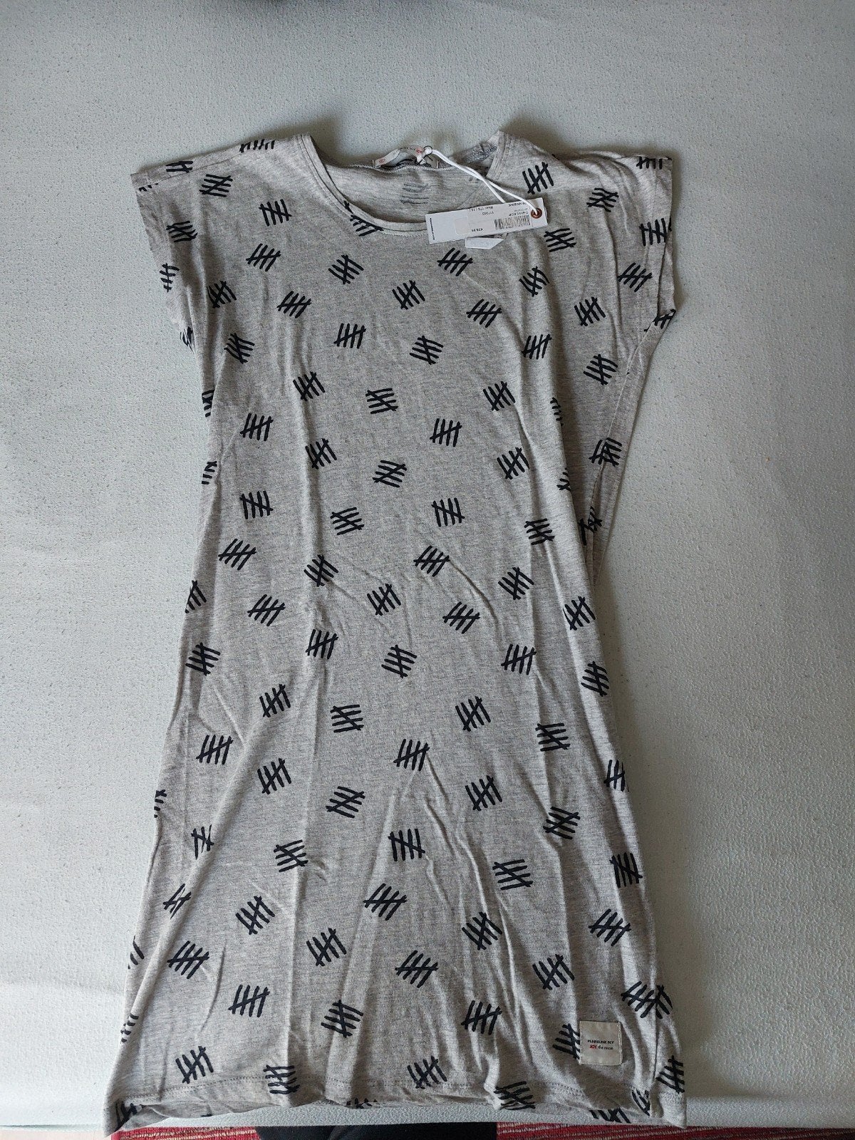 Penn&Ink NY Joy the Muse T-shirt AOP Maat 176 (16), Kinderen en Baby's, Kinderkleding | Maat 170, Penn&Ink NY Joy the Muse, Meisje