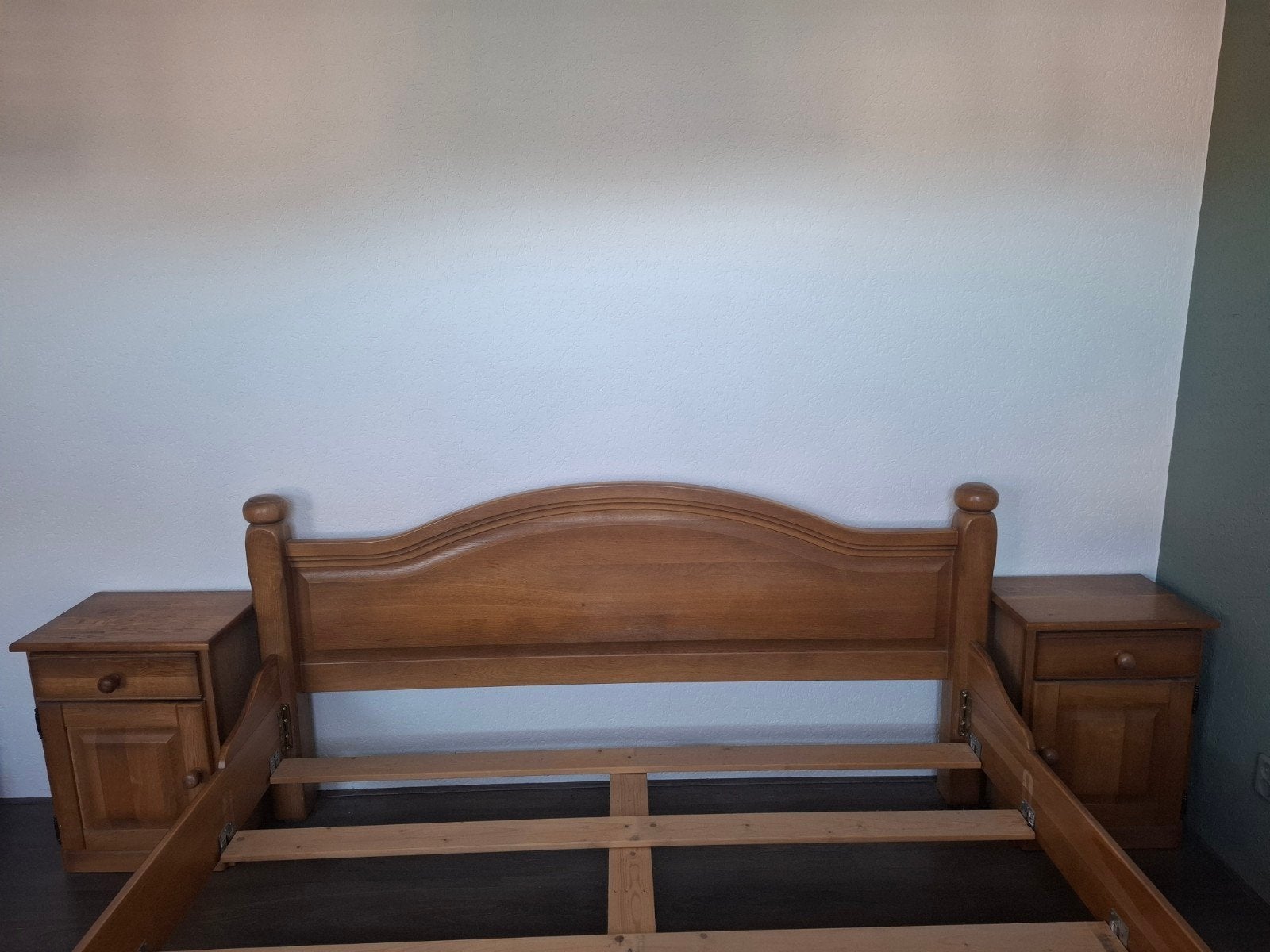 Tweepersoonsbed van massief eikenhout zonder nachtkastjes, Huis en Inrichting, Ophalen, Gebruikt, Bruin, Tweepersoons