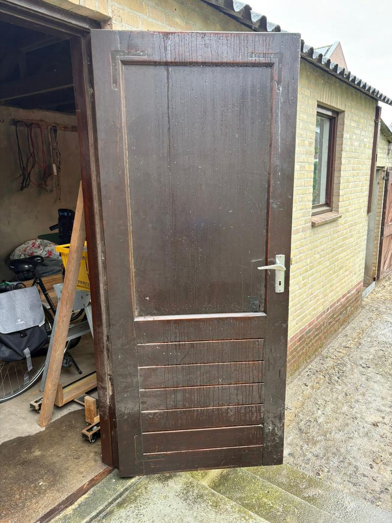 Woensdag gratis ophalen Houten garagedeur, Ophalen, Gebruikt, Hout, 225 cm of meer