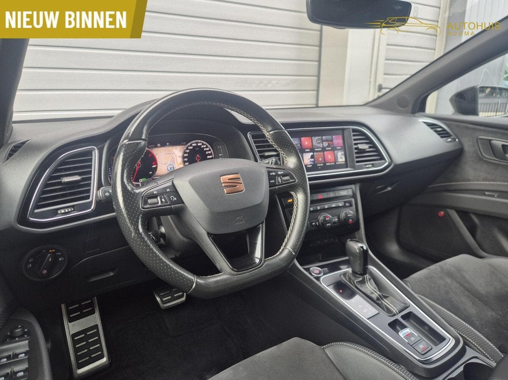 Seat Leon ST 2.0 TSI 4DRIVE CUPRA Pano/ACC/Beats/Virtual/Led, Automaat, 15 km/l, Zwart, 4 cilinders