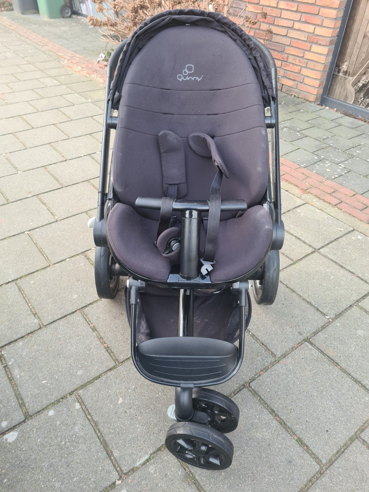 Quinny Moodd Combiwagen met reiswieg en accessoires, Kinderen en Baby's, Kinderwagens en Combinaties, Ophalen, Gebruikt, Met autostoeltje