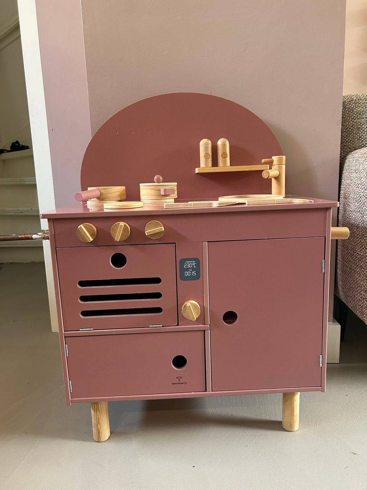 Kinderkeukentje met accessoires, Ophalen, Gebruikt, Meubelstuk of Keukentje