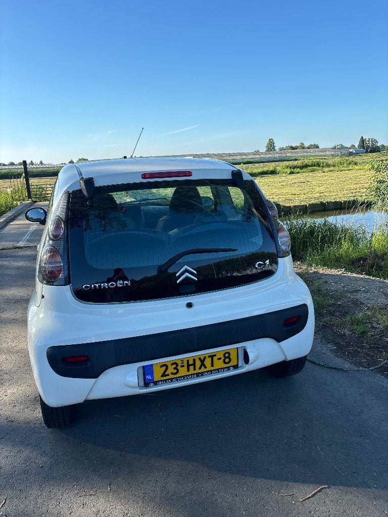 Citroën C1 1.0 3-DRS 2009 Wit Koppeling slipt, Auto's, Voorwielaandrijving, 4 stoelen, C1, Origineel Nederlands