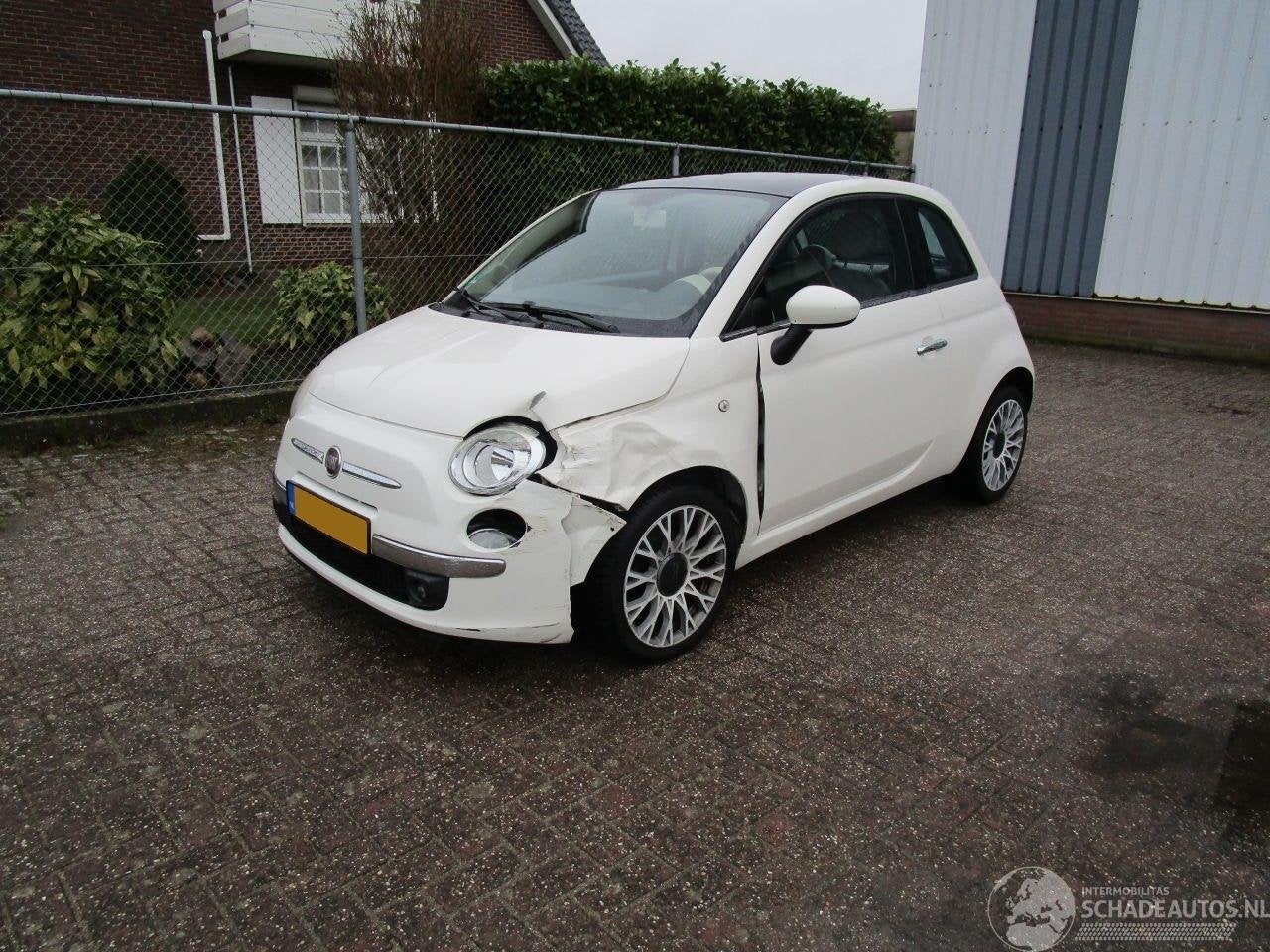 Fiat 500 Twin Air Navi Airco Panodak (bj 2011), Auto diversen, Schadeauto's, Webaccessibility@stellantis.com, Overige carrosserieën