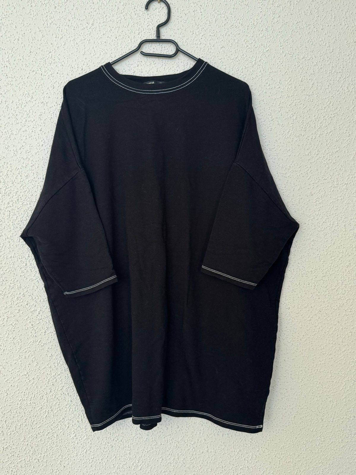 Pull&Bear oversized T-shirt met witte stiksels, Kleding | Dames, T-shirts, Zwart, Ophalen of Verzenden, Korte mouw, Maat 36 (S)