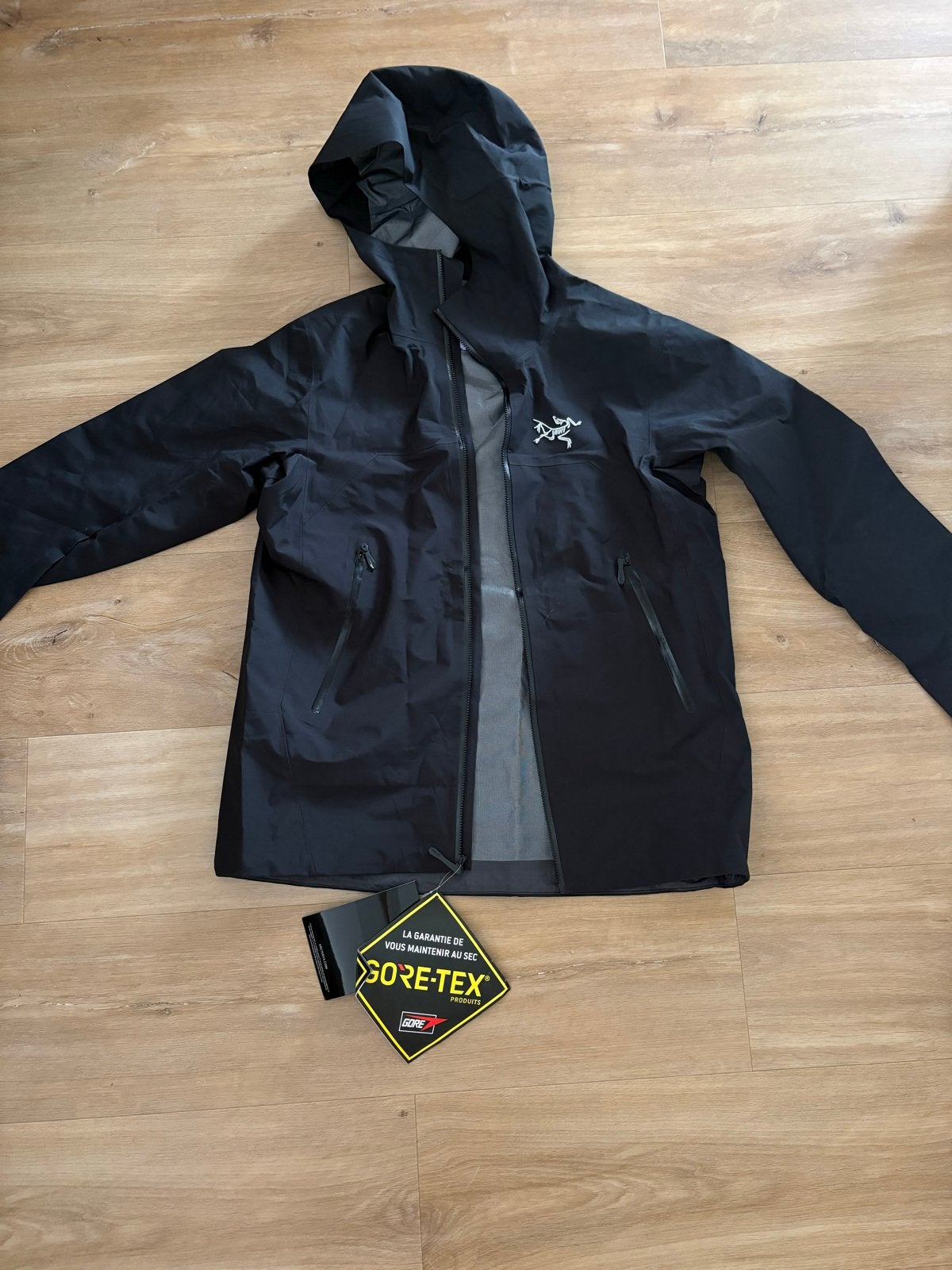 Arc'teryx Gore-Tex Jas Heren Zwart Maat S/P, Ophalen of Verzenden, Nieuw, Maat 46 (S) of kleiner, Zwart