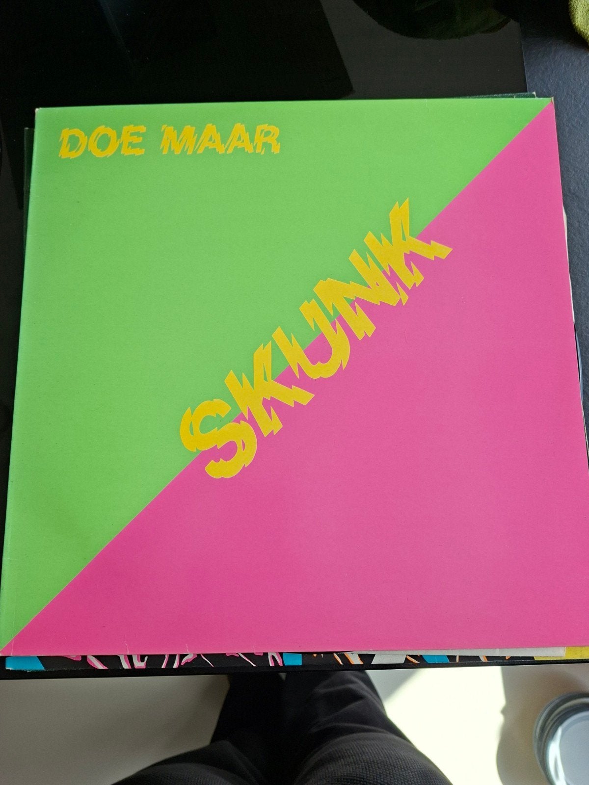 Doe Maar - Skunk (1981) LP -  in zeer goede staat, Cd's en Dvd's, Vinyl | Nederlandstalig, 1980 - 1989, Ophalen of Verzenden, Zo goed als nieuw