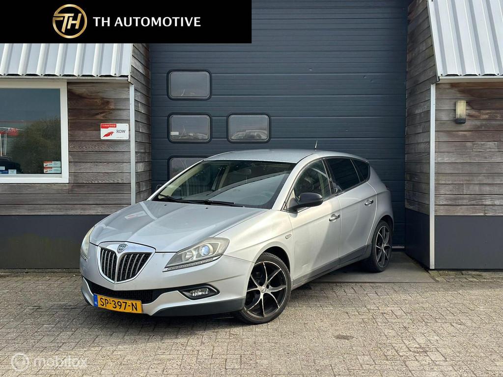 Lancia Delta 1.4-16V Argento| Airco | Cruise |Lane Assist., Voorwielaandrijving, Gebruikt, 1295 kg, 4 cilinders
