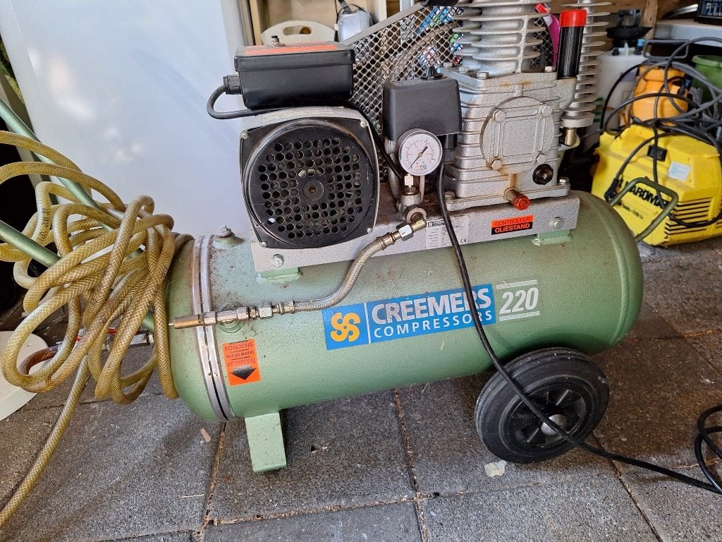 Compressor Model 220/40 L Creemers, Ophalen, 6 tot 10 bar, Zo goed als nieuw, 25 tot 100 liter