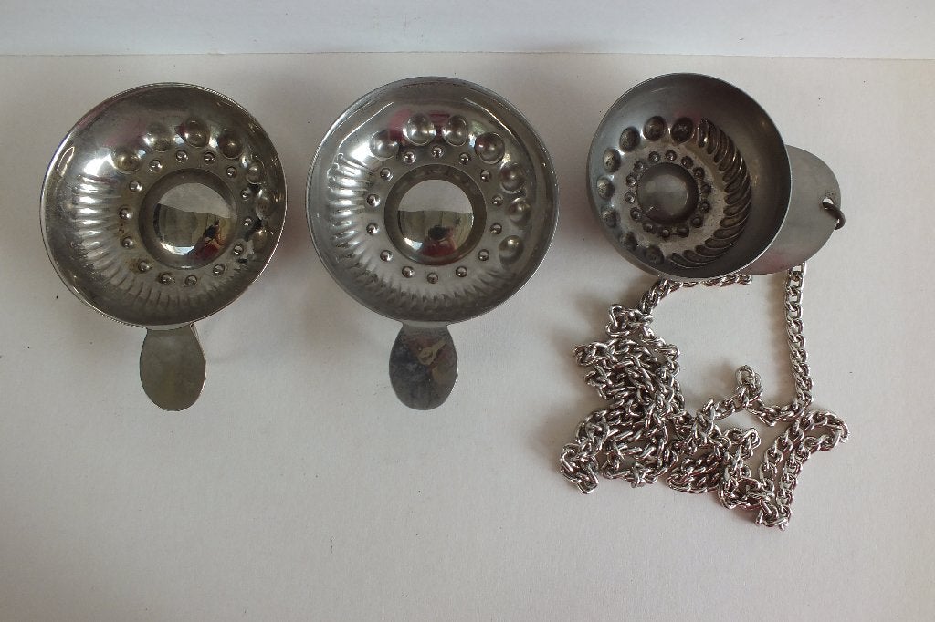 VINTAGE  TASTEVIN VOOR WIJN TE PROEVEN EN SAVISTO WIJNBELUCH, Antiek en Kunst, Curiosa en Brocante, Ophalen of Verzenden