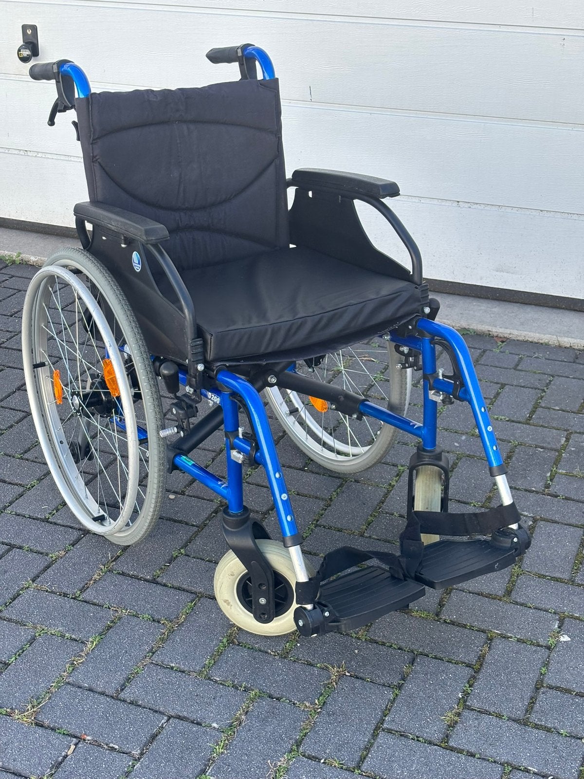 Rolstoel Vermeiren inklapbaar antilekbanden ., Duitsland, Meer info ☎️0️⃣6️⃣➖2️⃣0️⃣9️⃣0️⃣1️⃣0️⃣4️⃣0️⃣, Vermeiren, Zo goed als nieuw