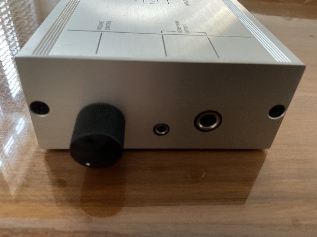 musical Fidelity hoofdtelefoonversterker Vcan II, Overige merken, Gebruikt, Ophalen of Verzenden, Minder dan 60 watt