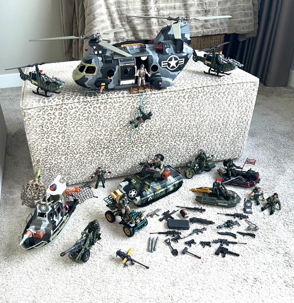Grote set Soldier Force met voertuigen, poppetjes en wapens., Ophalen, Gebruikt, Jongen
