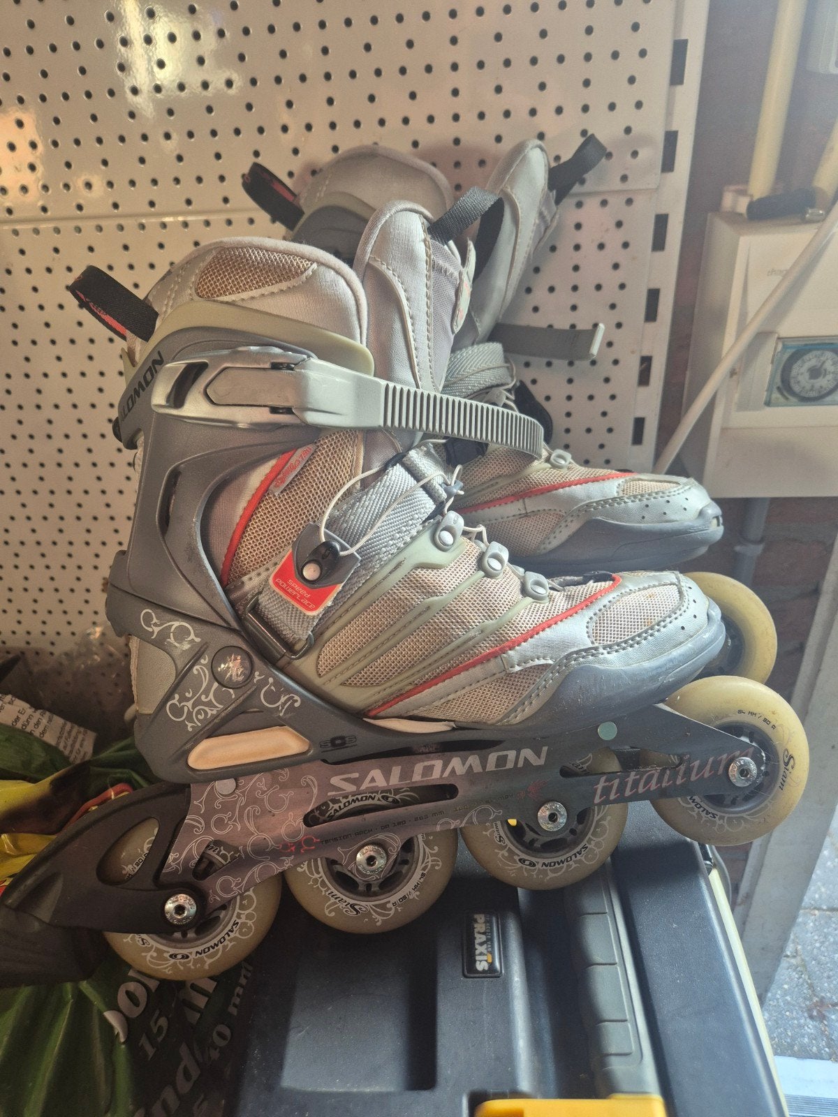 Salomon skates 40,5, Ophalen of Verzenden, Zo goed als nieuw, Salomon