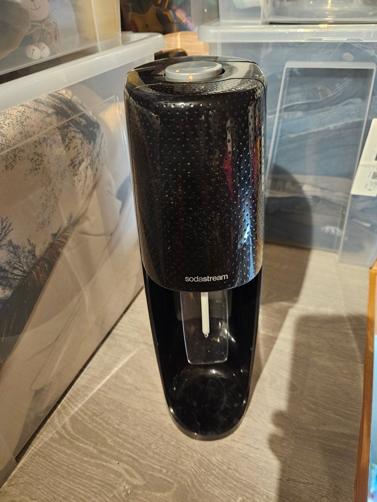 Sodastream met lege CO2 cilinder en 4 flessen, Ophalen of Verzenden, Gebruikt