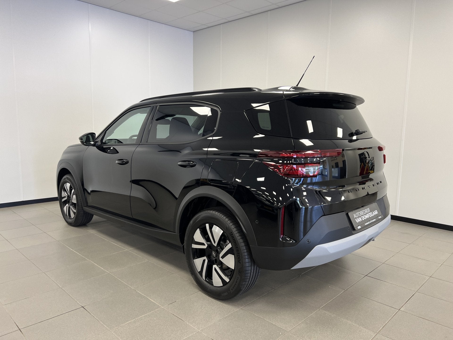 Opel Frontera 1.2 T HYBRID 145PK GS / 7-PERS / KEYLESS / NAV, Stof, Gebruikt, 1199 cc, 7 stoelen