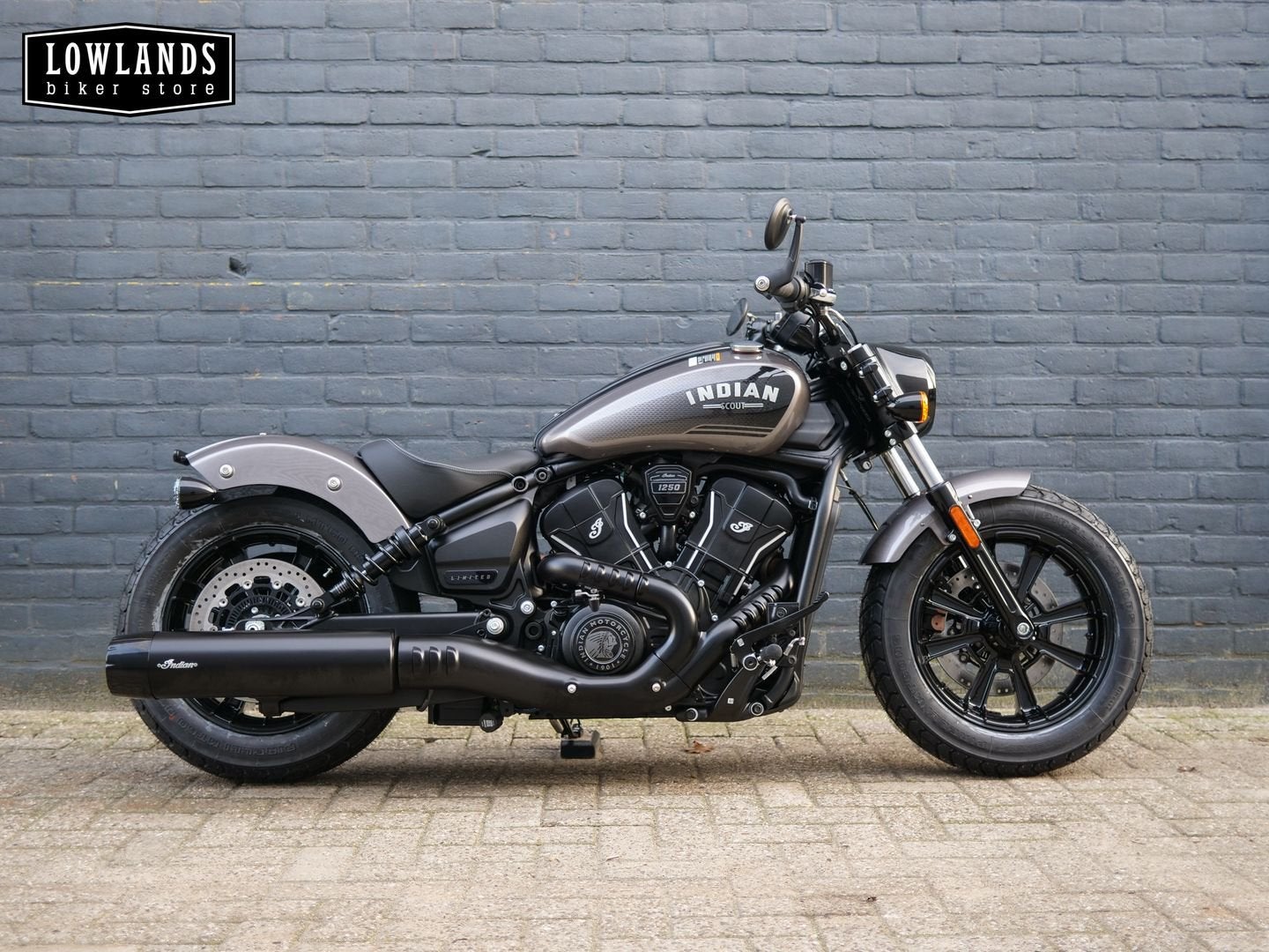 INDIAN MOTORCYCLE SCOUT BOBBER LIMITED + TECH - ACTIE ROAARR, Chopper, Onbekend, Onbekend, Indian