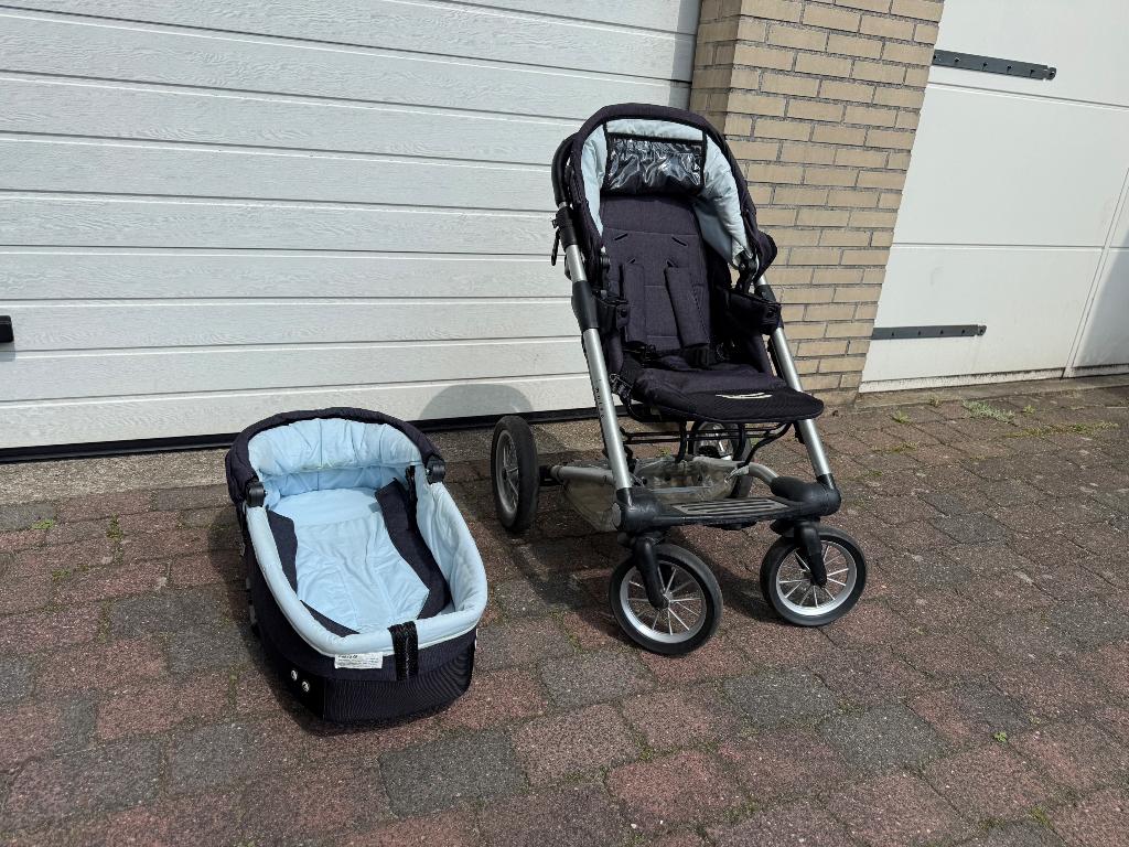 Kinderwagen / buggy (Mutsy), Ophalen, Gebruikt, Verstelbare duwstang, Combiwagen