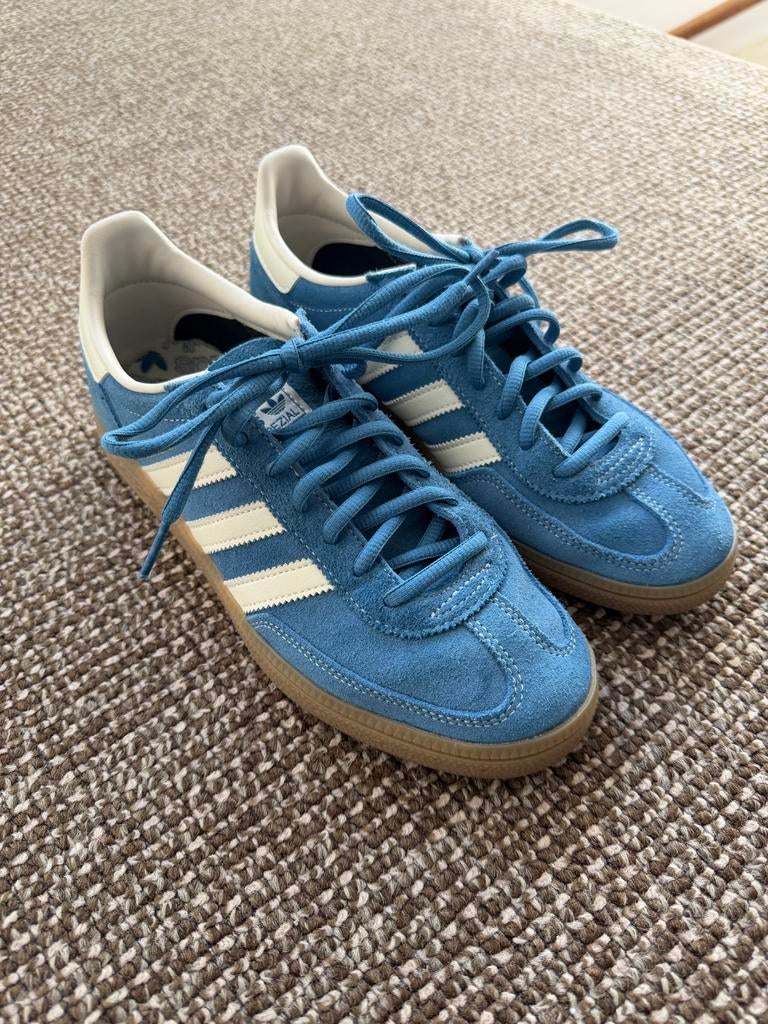 Adidas Handball Spezial - Core Blue - Maat 40, Blauw, Ophalen of Verzenden, Sneakers of Gympen, Zo goed als nieuw