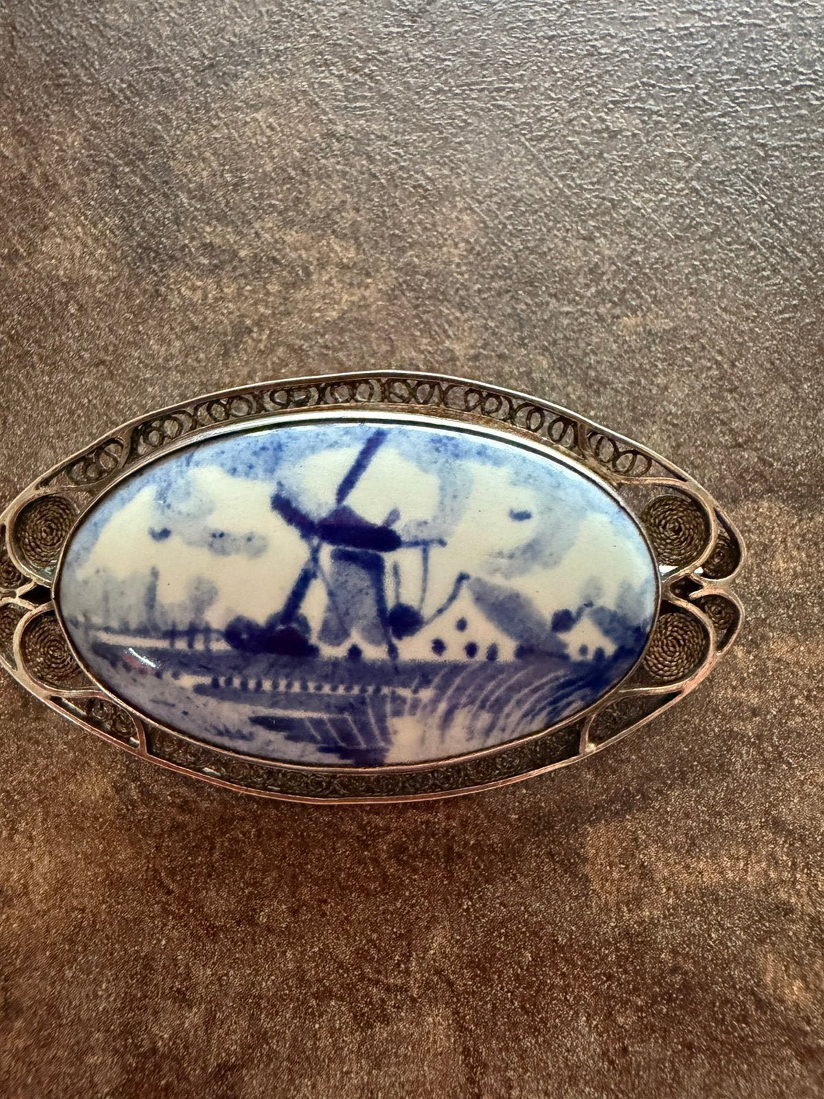 Delfts blauwe broches  in zilveren setting, Ophalen of Verzenden, Zo goed als nieuw, Blauw, Zilver