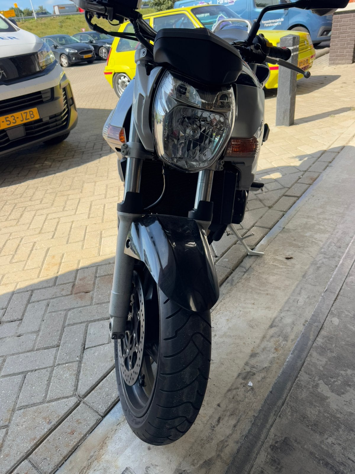Suzuki gsr 600, Particulier, Naked bike
