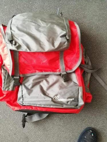 rugzak met veel verschillende vakken, Sieraden, Tassen en Uiterlijk, Tassen | Rugtassen, Gebruikt, 25 tot 40 cm, Ophalen of Verzenden
