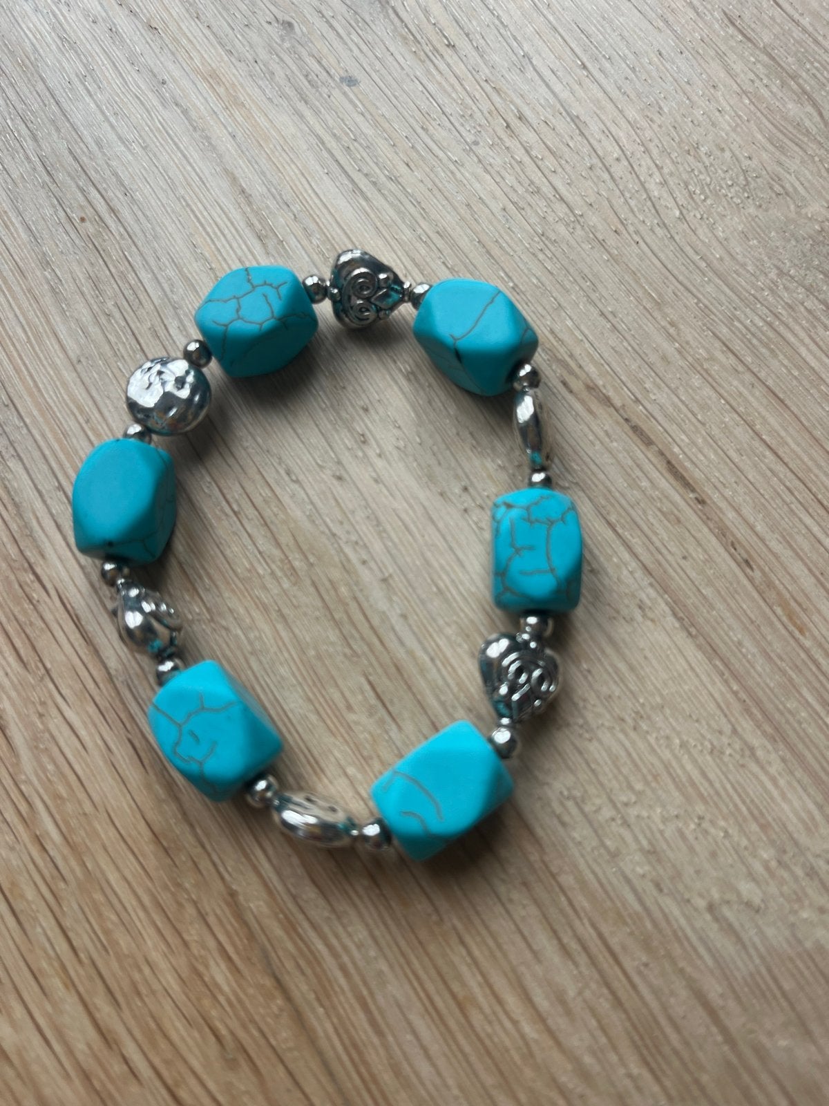 Leuke armband met Howliet kralen uit India, Overige materialen, Gebruikt, Blauw, Ophalen of Verzenden