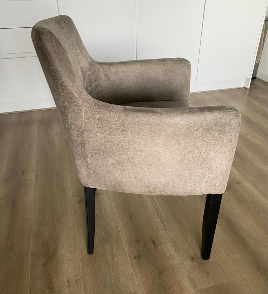 Comfortabele eetkamerstoelen met armleuningen, Huis en Inrichting, Ophalen, Gebruikt, Overige kleuren, Drie