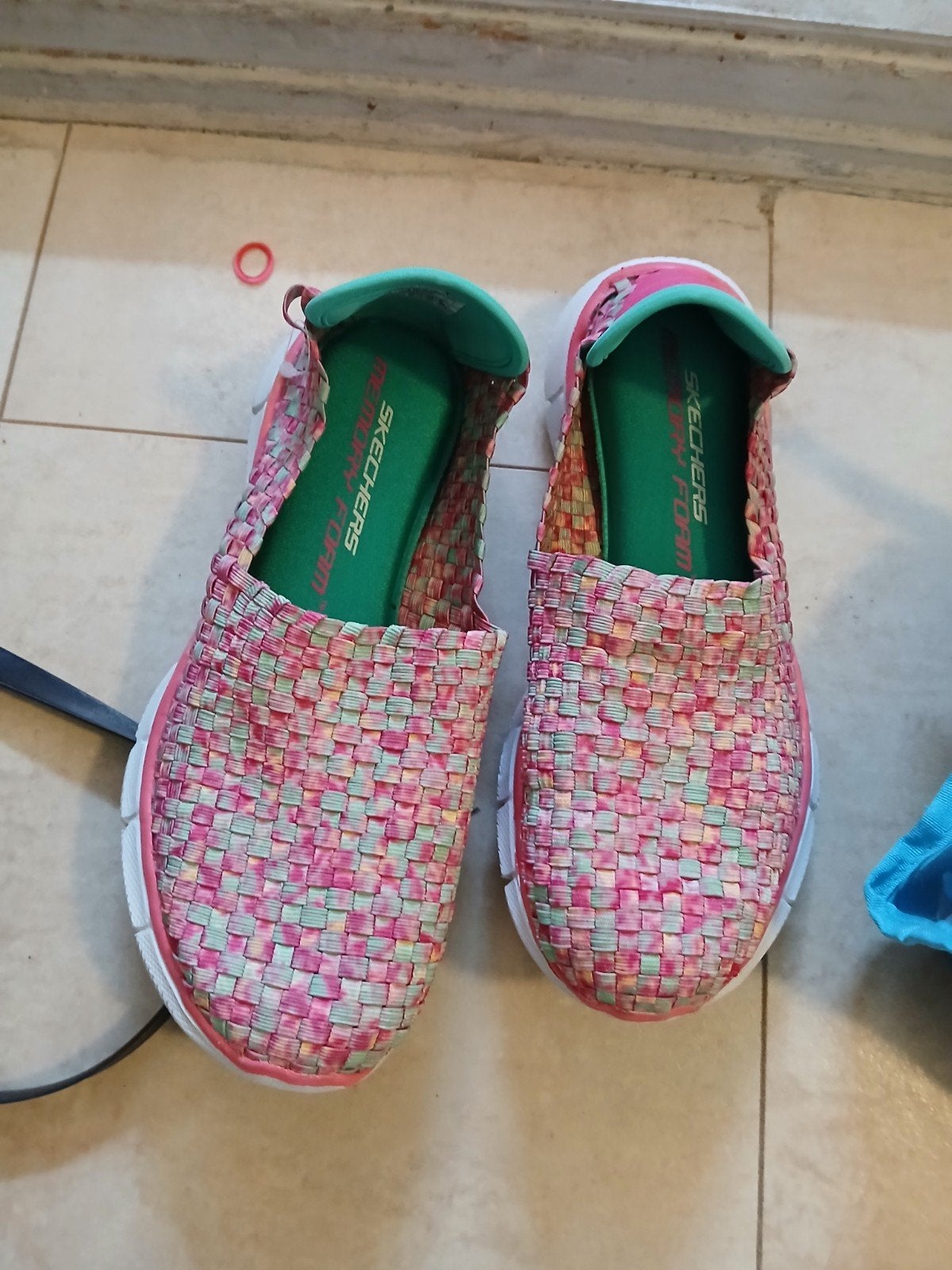 Skechers Memory Foam Instappers - Maat 37, Kleding | Dames, Ophalen of Verzenden, Zo goed als nieuw, Instappers