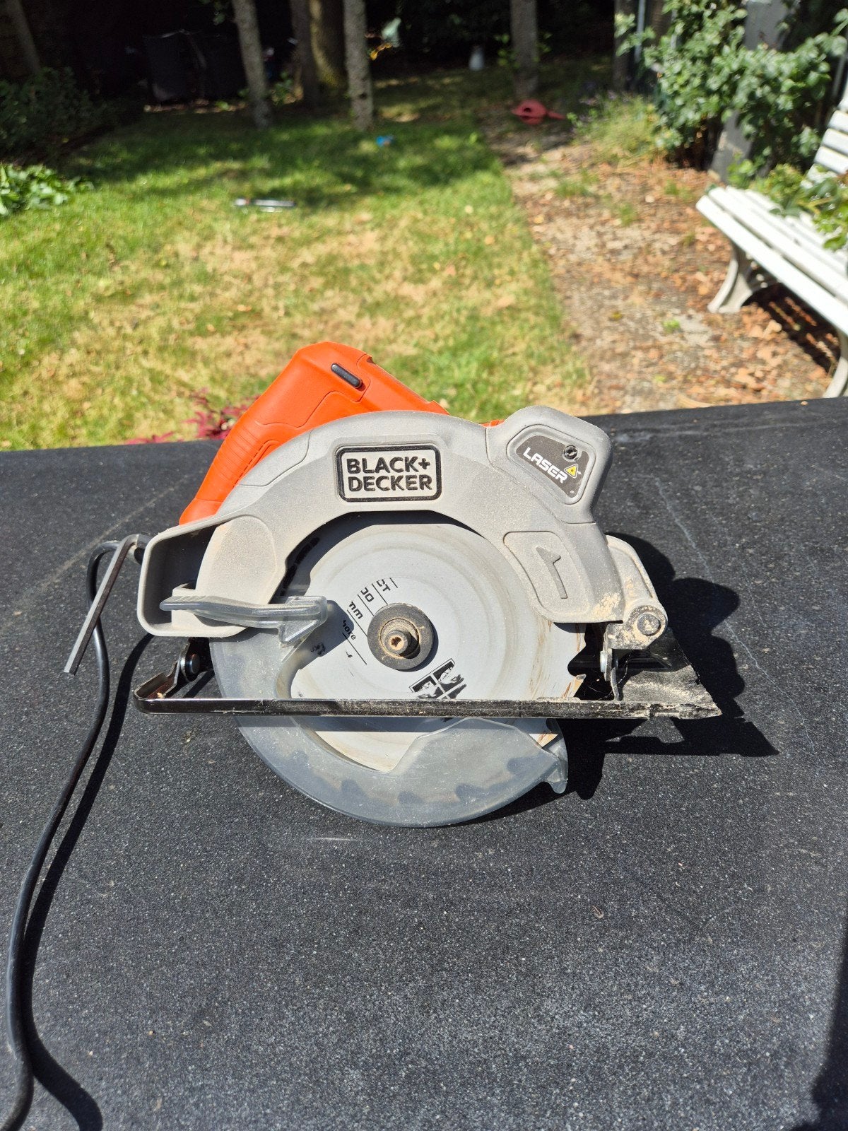 Black & Decker Cirkelzaag CS1250L - Zo goed als nieuw, Ophalen, Cirkelzaag, 70 mm of meer, 1200 watt of meer
