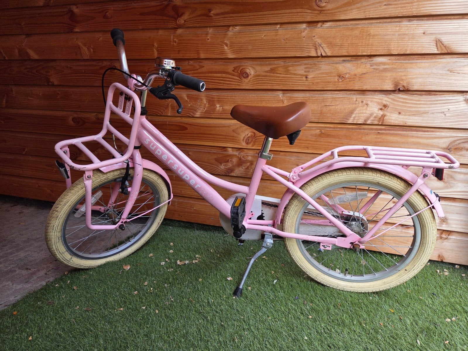 Super Super Roze kinderfiets 18 inch, Fietsen en Brommers, Fietsen | Kinderfietsjes, Ophalen, Gebruikt, 16 tot 20 inch