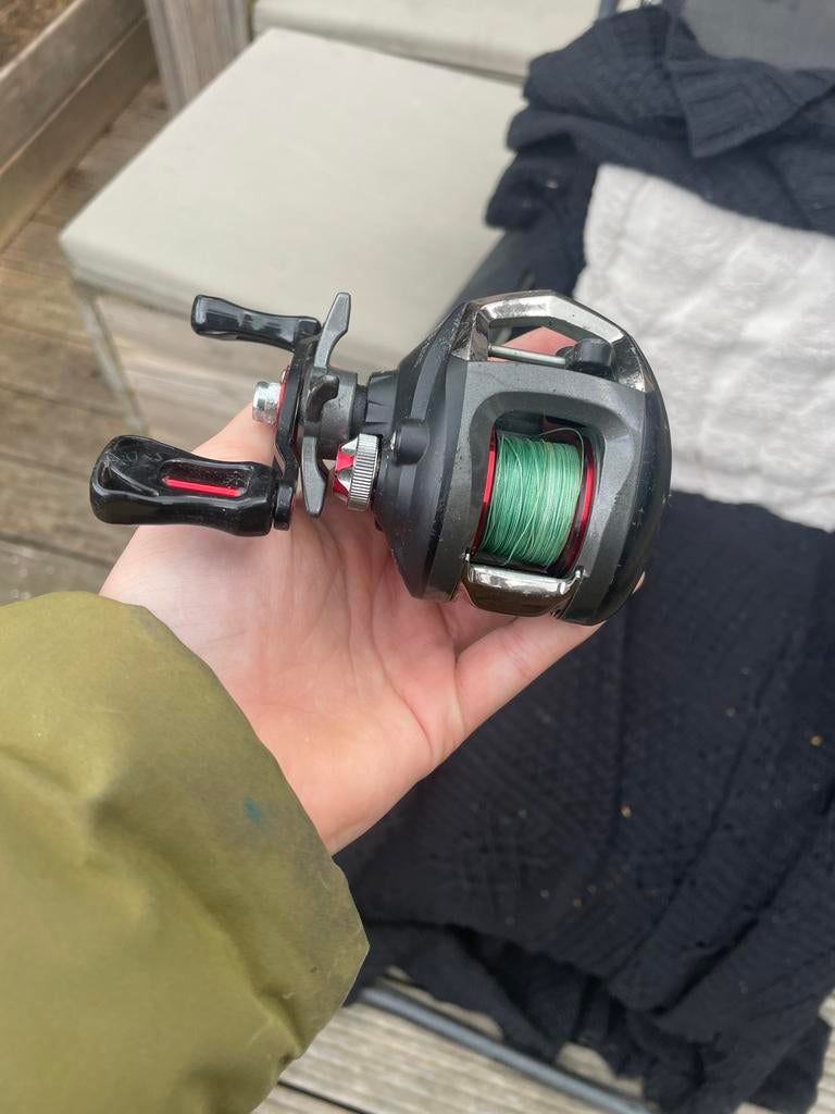 Lixada Baitcaster Reeltje voor Snoeken, Ophalen of Verzenden, Gebruikt, Molen