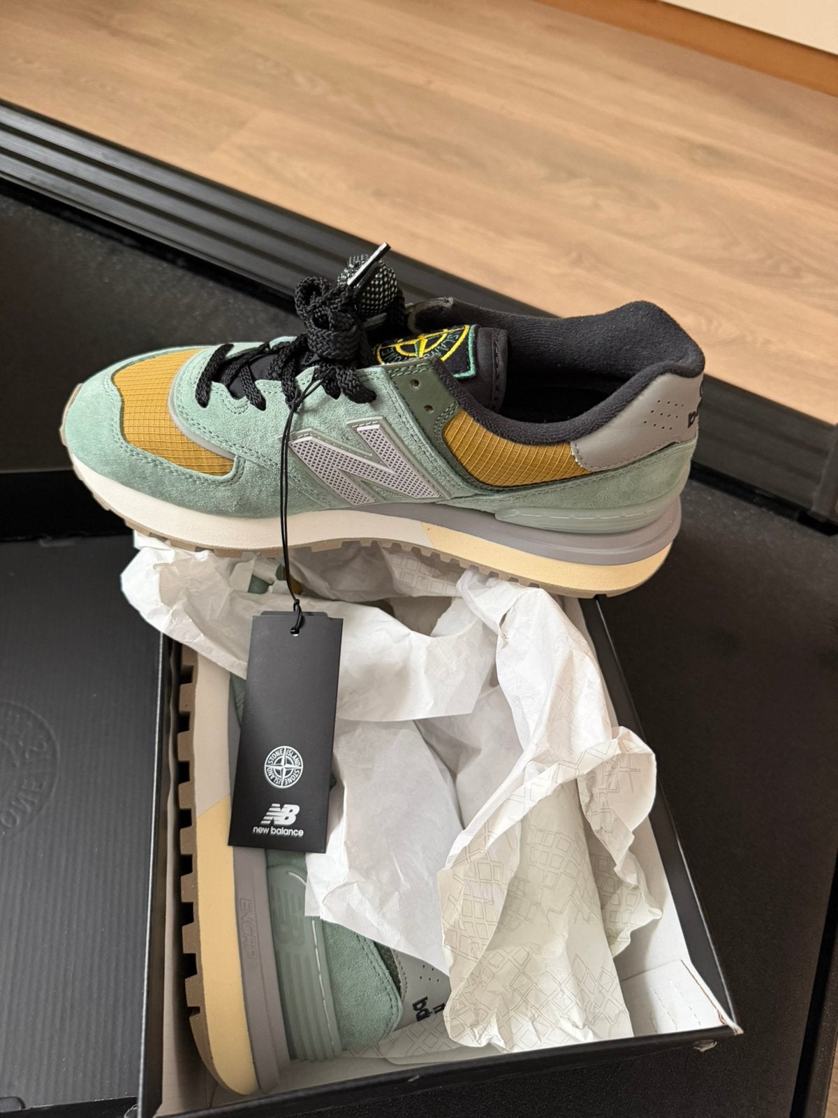 New Balance x Stone Island maat 40,5, Overige kleuren, Nieuw, Ophalen of Verzenden, Sneakers of Gympen