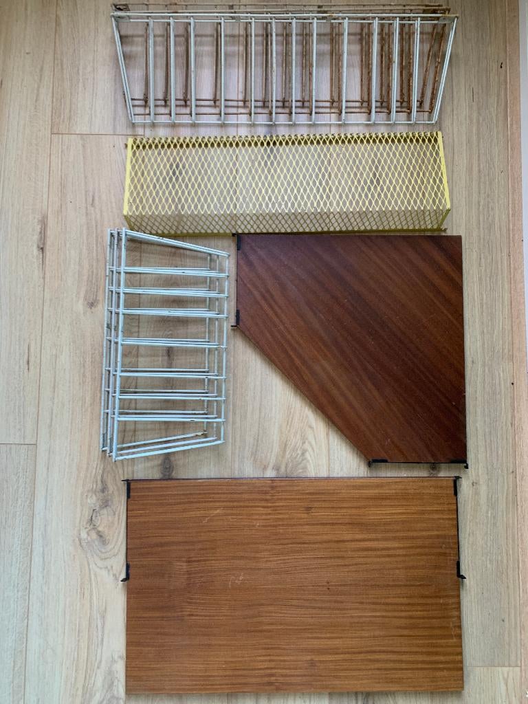 Tomado wandrek bureau / werkblad teak, Huis en Inrichting, Kasten | Stellingkasten, Gebruikt, Ophalen