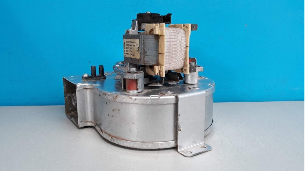 Ventilator Vaillant vc/w 255E RLE120/0034 A12-3030LH-480 agb, Niet ingevuld, Gebruikt, Cv-ketel of Combi-ketel, Niet ingevuld