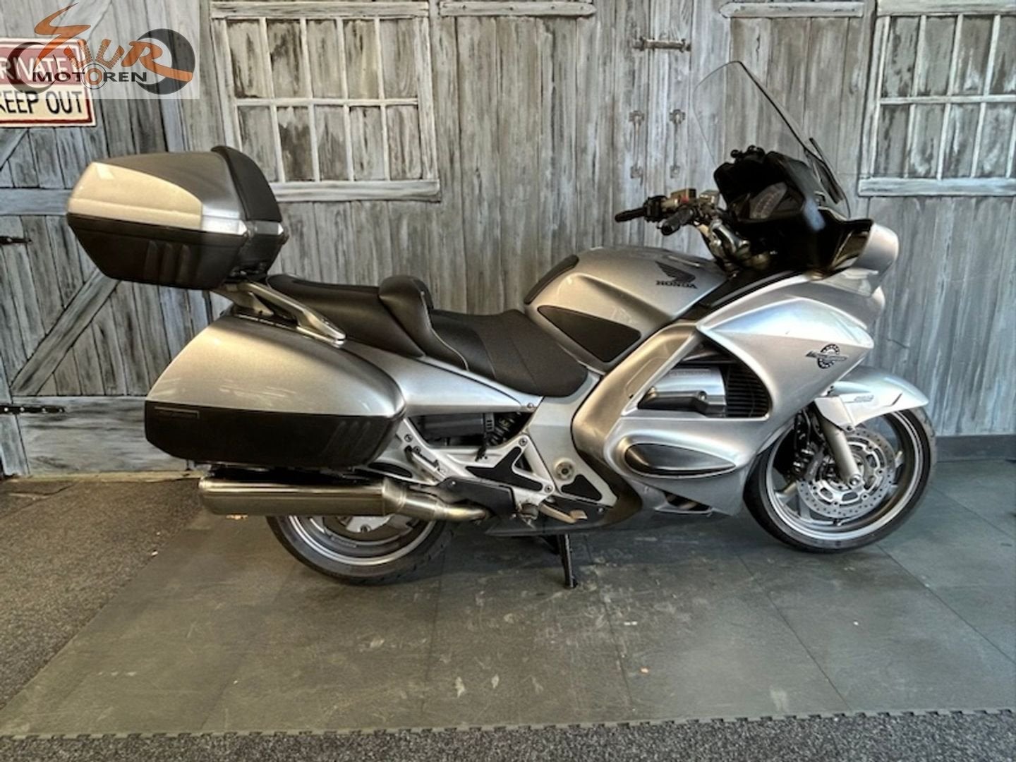 HONDA ST 1300 PAN EUROPEAN (bj 2005) 74,358 km, Motoren, Motoren | Honda, HONDA, 4 cilinders, Motorrijbewijs A, Bedrijf