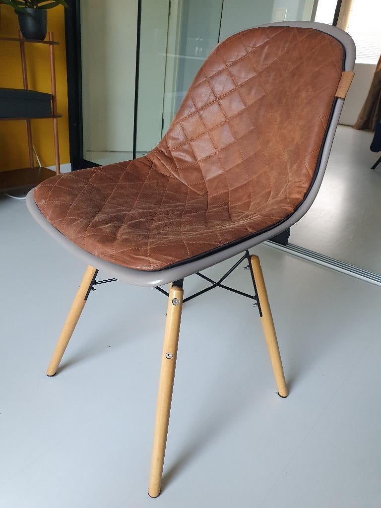 6 Eetkamerstoelen (Eames like), Huis en Inrichting, Stoelen, Ophalen, Stof, Zo goed als nieuw, Vijf, Zes of meer stoelen
