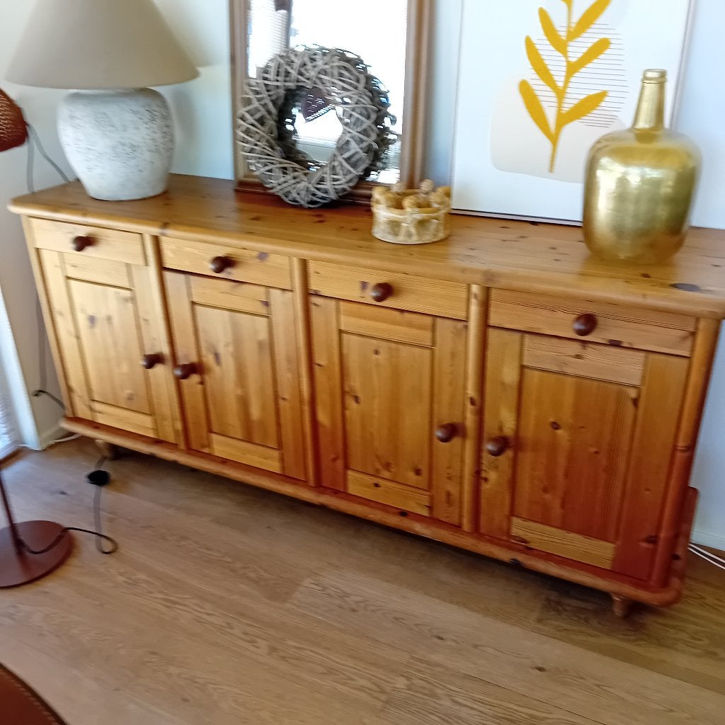 Te koop: massief grenen dressoir, Ophalen, Gebruikt, Met deur(en), 150 tot 200 cm