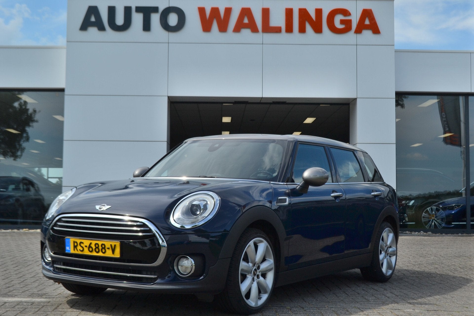 MINI Clubman 1.5 Cooper Chili Serious | Led | Sportstoel | H, Voorwielaandrijving, Dealer onderhouden, 136 pk, Gebruikt