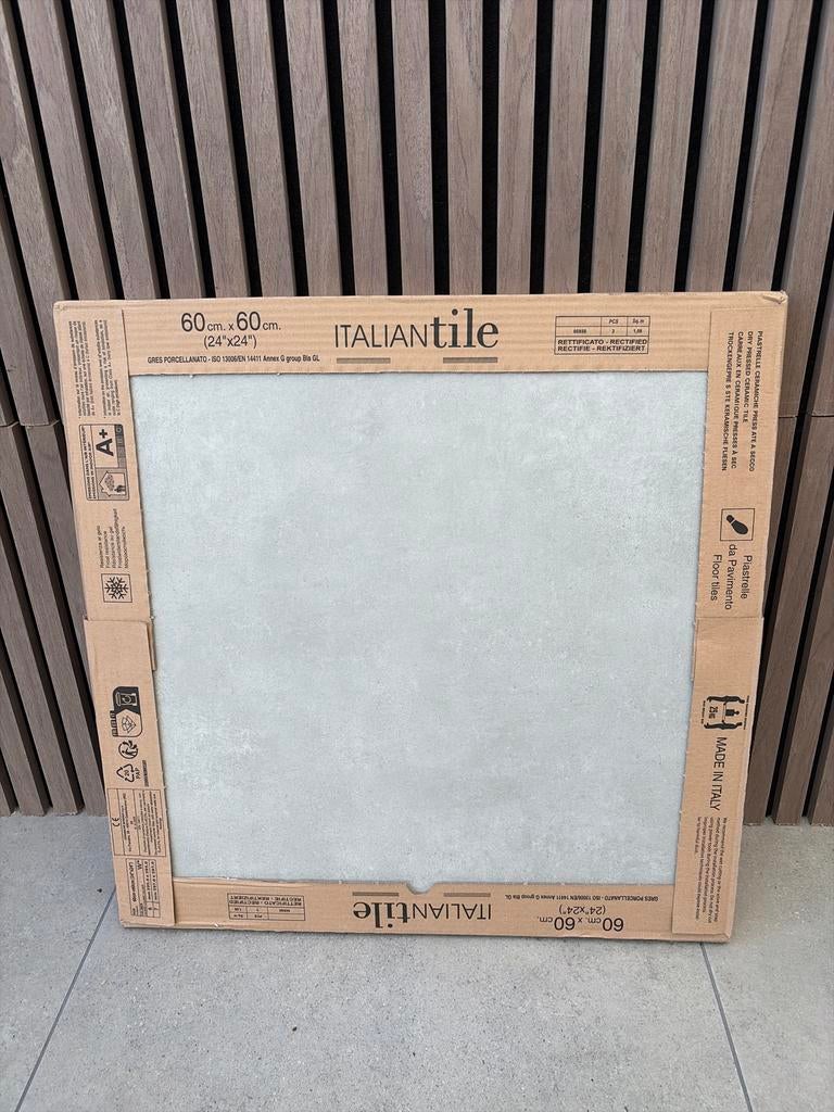 5 dozen Italiaanse vloertegels 60x60 cm - Nieuw in doos, Doe-het-zelf en Verbouw, Tegels, Ophalen, 60 cm of meer, Nieuw, 5 tot 10 m²