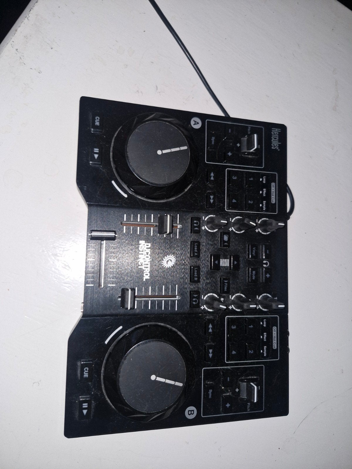 Hercules DJControl Instinct DJ-controller, Muziek en Instrumenten, Dj-sets en Draaitafels, Ophalen of Verzenden