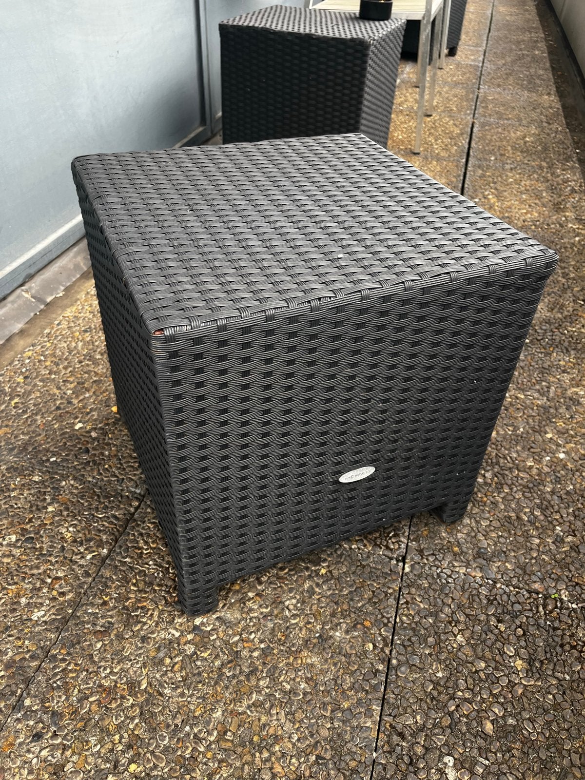 3x Wicker Buiten Tafeltjes - Zo goed als nieuw, Tuin en Terras, Ophalen, Zo goed als nieuw, Vierkant, Wicker